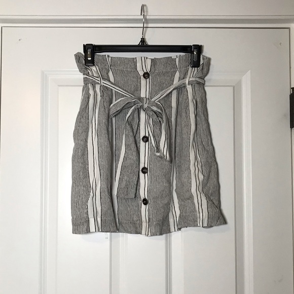 Button down striped skirt - Picture 1 of 3